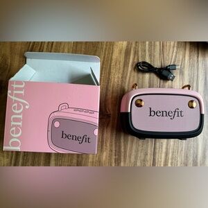 Benefit Portable Bluetooth Speaker – exclusive Compact Design